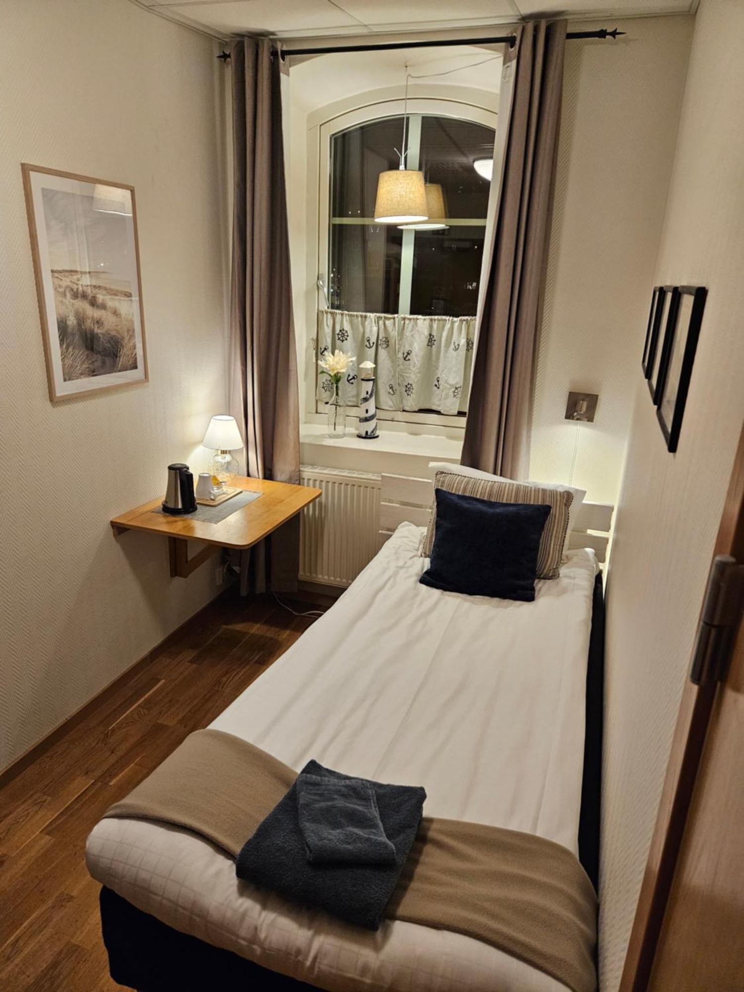 Hotell Alderholmen Евле Экстерьер фото
